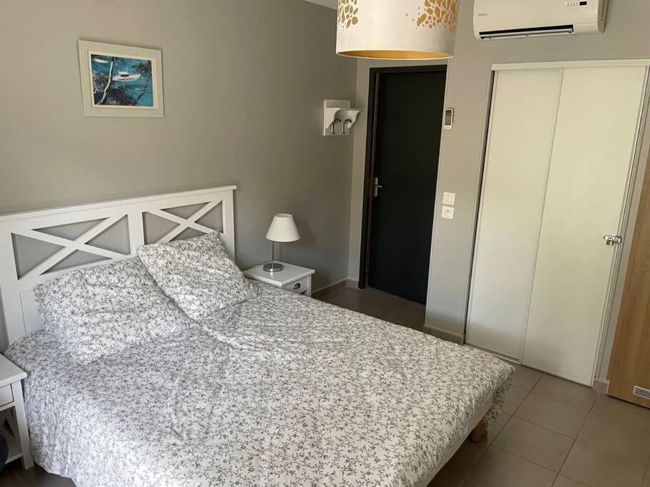 Studio Cosy Residence Odalys 3 Etoiles La Londe-les-Maures Exterior photo