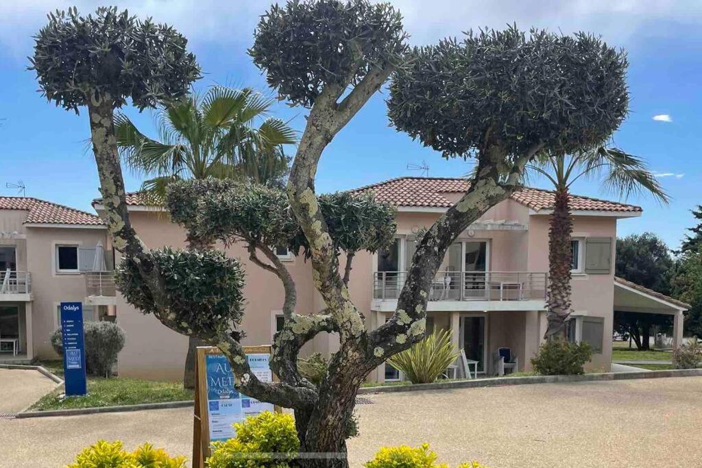 Studio Cosy Residence Odalys 3 Etoiles La Londe-les-Maures Exterior photo